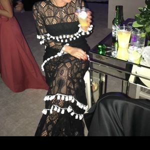 Alexis dress black / white pompom